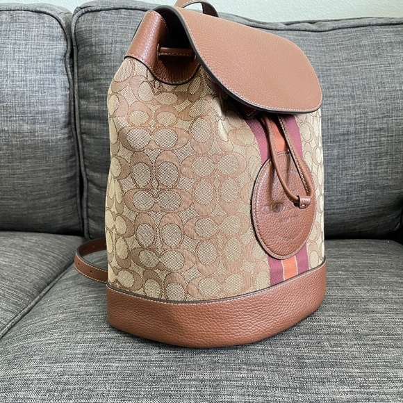 Coach Dempsey Drawstring Backpack In Signature Jacquard With Stripe And Patch - Picture 2 of 5